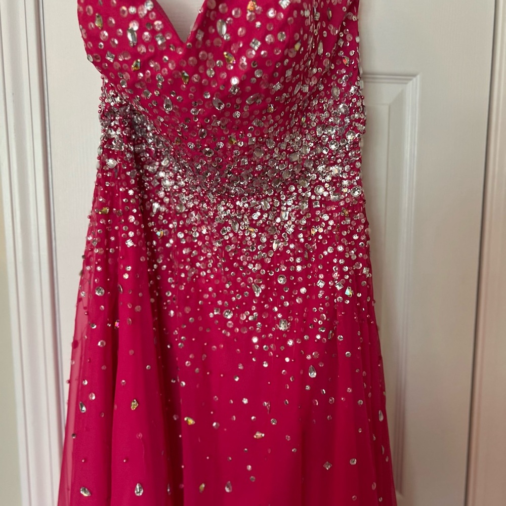 Elegant Pink and Silver  for ladies Dress great for prom or elegant event